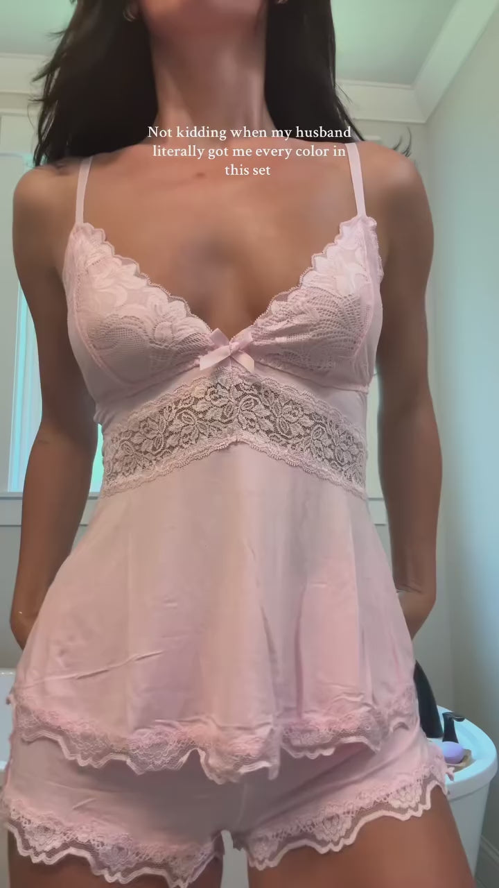 Ensemble pyjama satin Jennie — Top & short en dentelle